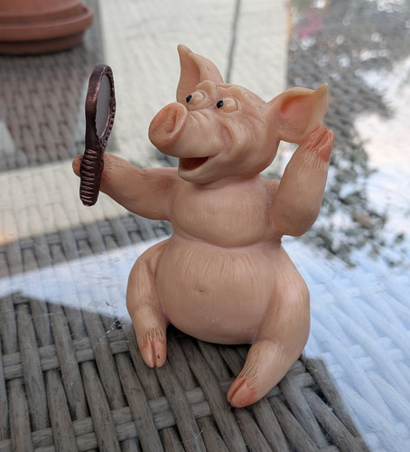 Leonardo collection pigs - leonardo,