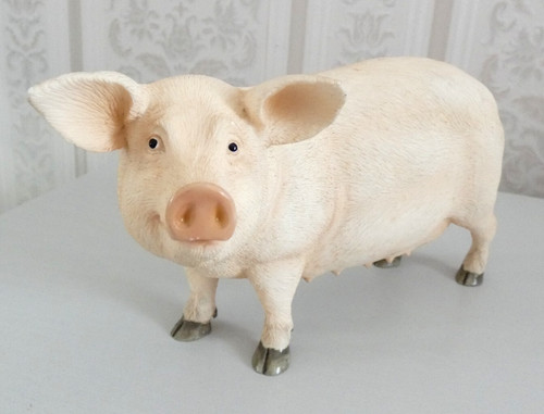 Resin ornament british - of,