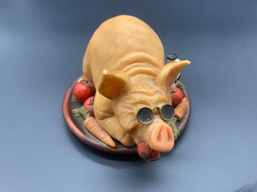 The leonardo collection pigs - collection,