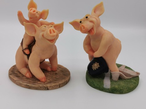 Pigs galore figures - pigs,